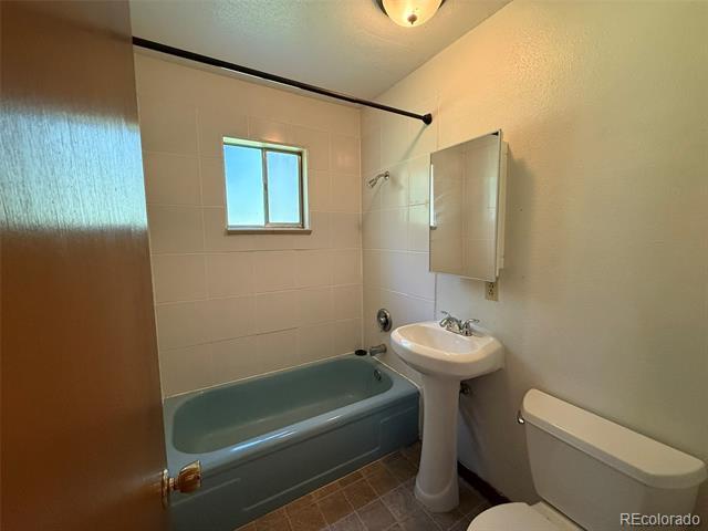 Building Photo - 1309 Burton Ct