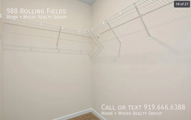 Building Photo - 988 Rolling Flds Dr