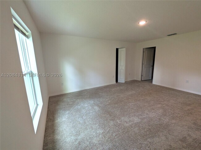 Building Photo - 1329 Biarritz St NW