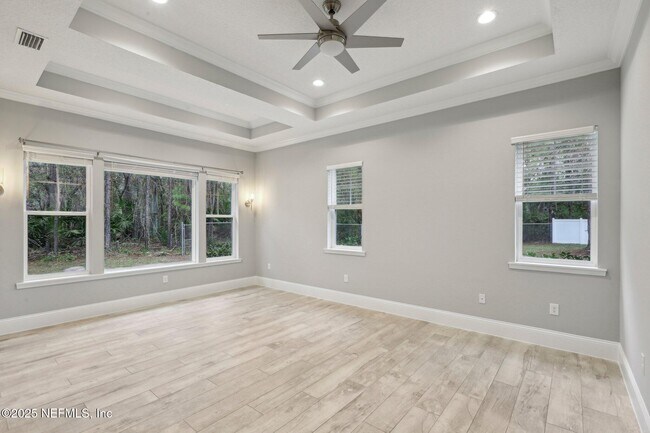 Building Photo - 1351 Weaver Glen Rd