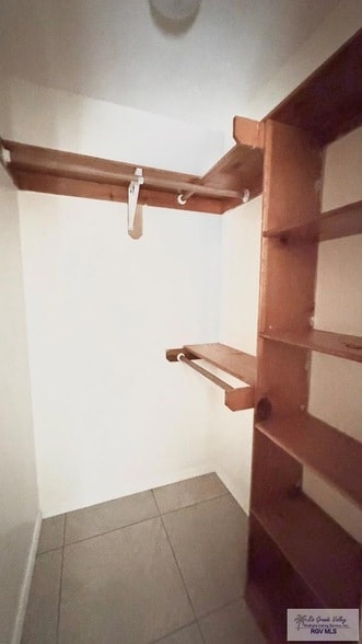 Building Photo - 1587 Pinion Dr
