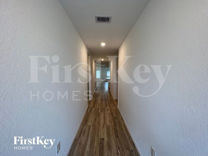Building Photo - 3315 Aster Mdw Wy