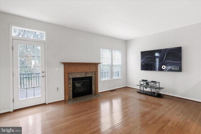 Building Photo - 15 Tidewater Terrace