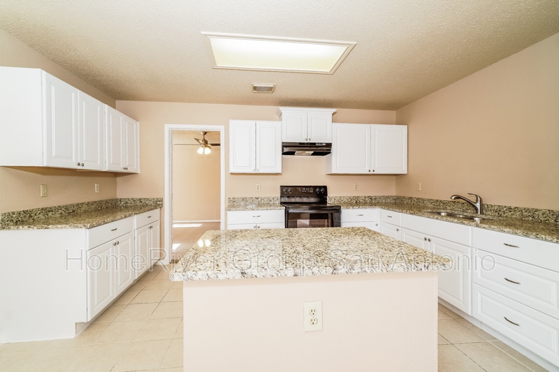 Building Photo - 9146 Victory Pass Dr