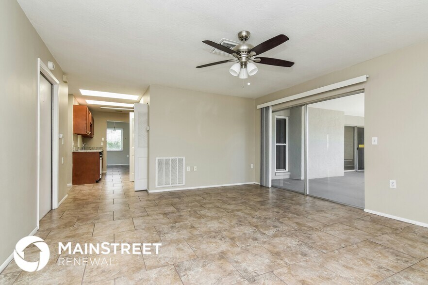 Building Photo - 7652 Atherton Ave