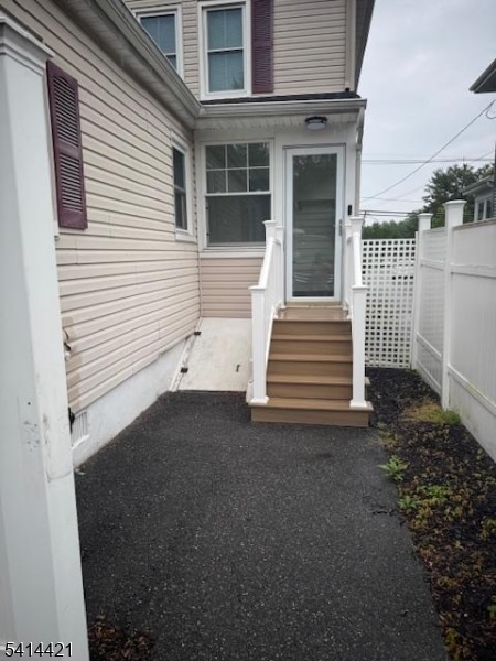 Building Photo - 389 South St