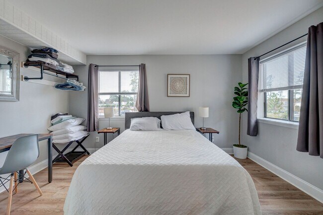 Building Photo - 4750 Seahawk Ct