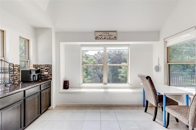 Building Photo - 728 Marbella Vista Way