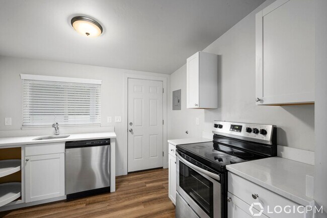 Building Photo - 4218 S 4800 W