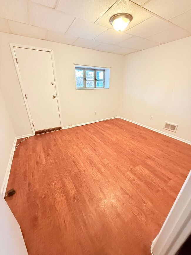 Building Photo - 4BR / 2BA Home – Charles Village – $2,700/mo