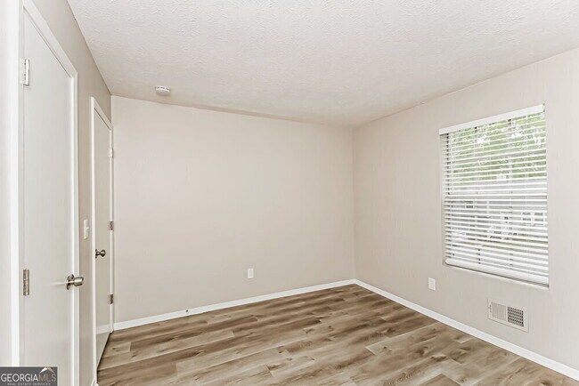 Building Photo - 1650 Carrie Farm Ln NW
