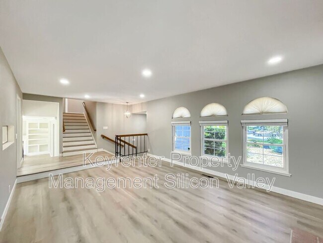 Building Photo - 1806 Blackmore Ct