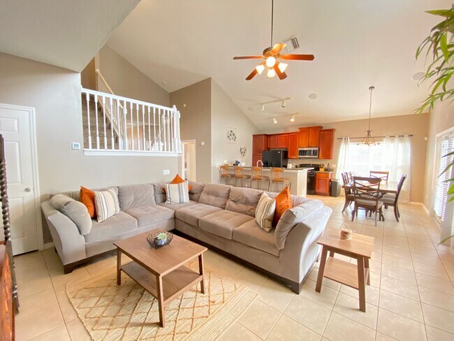 Building Photo - 8000 Acadia Estates Ct