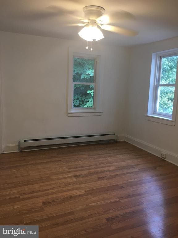 Building Photo - 4733 Umbria St