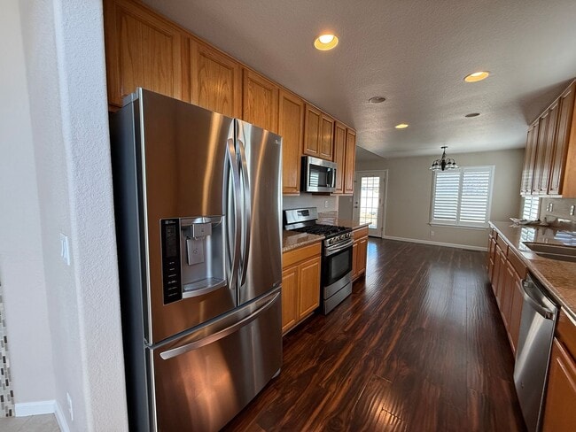 Building Photo - 2379 Albatross Way