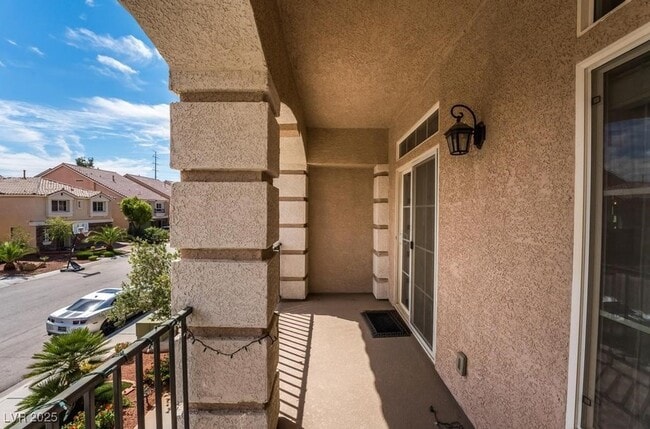 Building Photo - 6822 Cavatina Ave