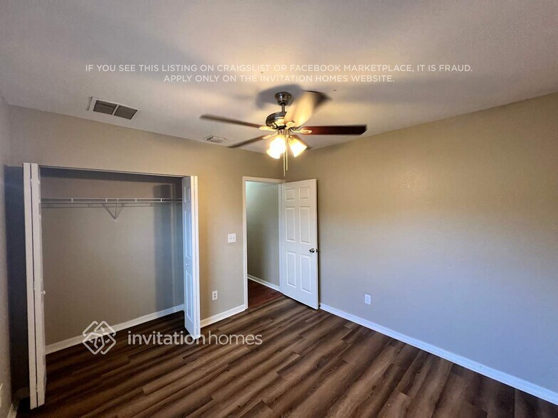 Building Photo - 2265 SW Picture Terrace