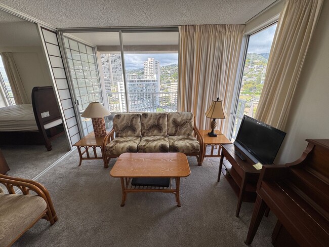 Building Photo - Furnished 2 Bedroom/1.5 Bath Apartment at ...