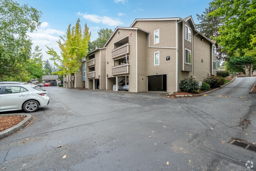 Building Photo - Archstone Redmond Lakeview
