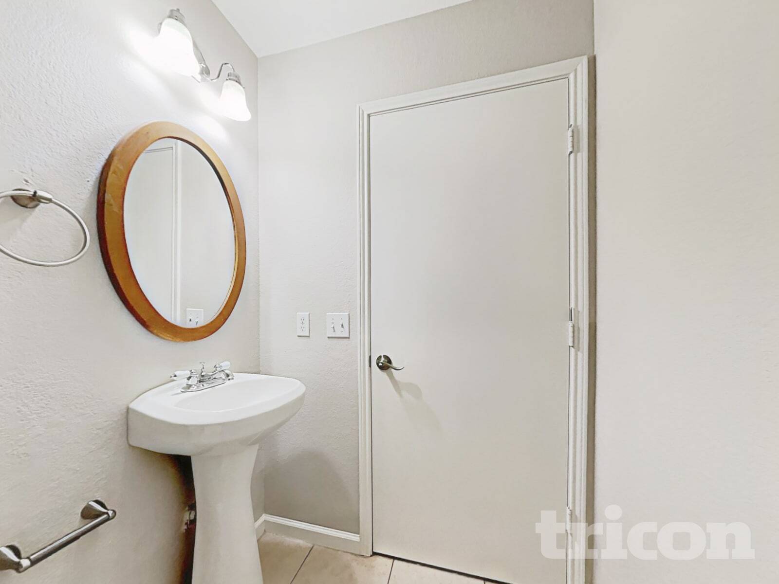 Building Photo - 12305 Paloma Blanca Way