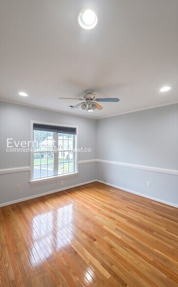 Building Photo - 13901 Riverdowns N Ct