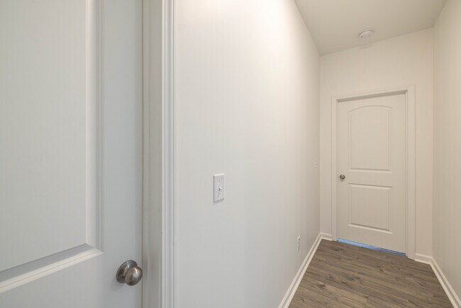 Building Photo - 4 Bedroom Home - Stonebridge Fairways - AV...