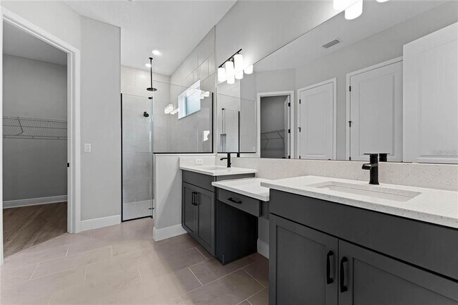 Building Photo - 16222 Volterra Point