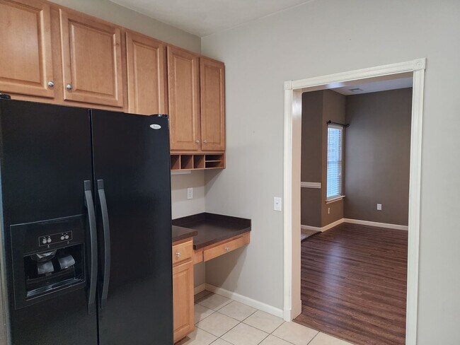 Building Photo - Beautiful Luxury Townhome in New Kent County