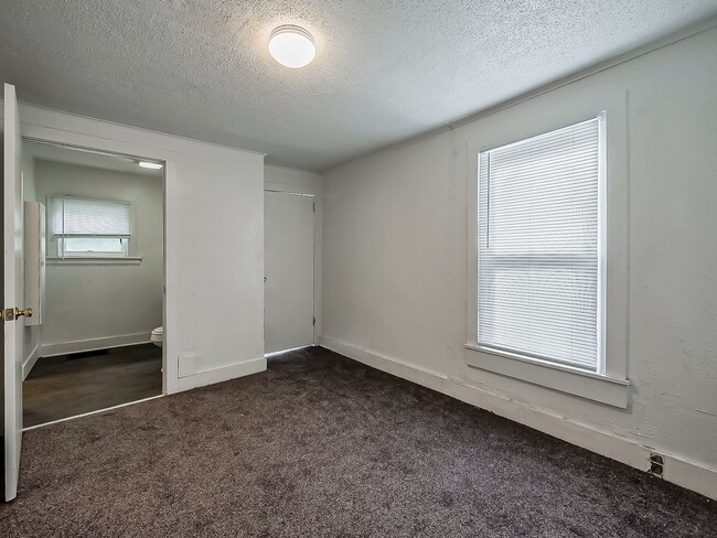 Building Photo - Beautifully Updated 4-Bedroom Home in the Heart of Ypsilanti