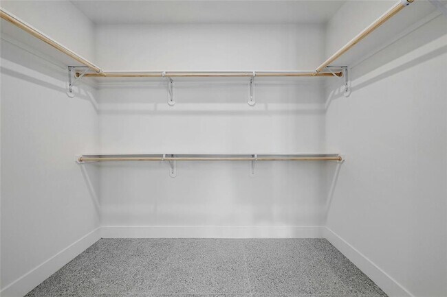 Building Photo - 1701 Simond Ave Ave