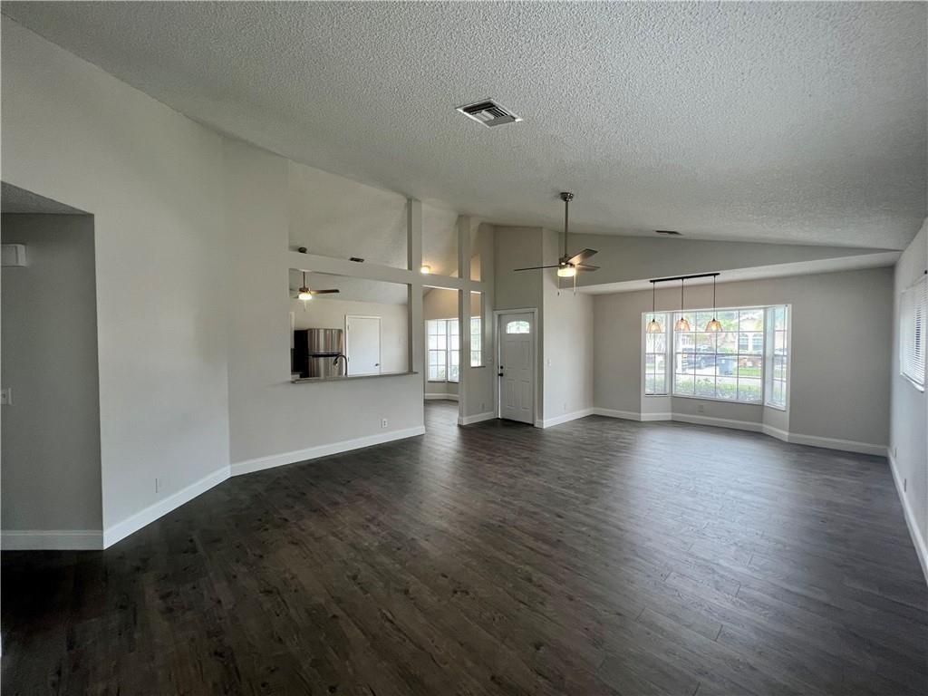 Building Photo - 22750 Pickerel Cir