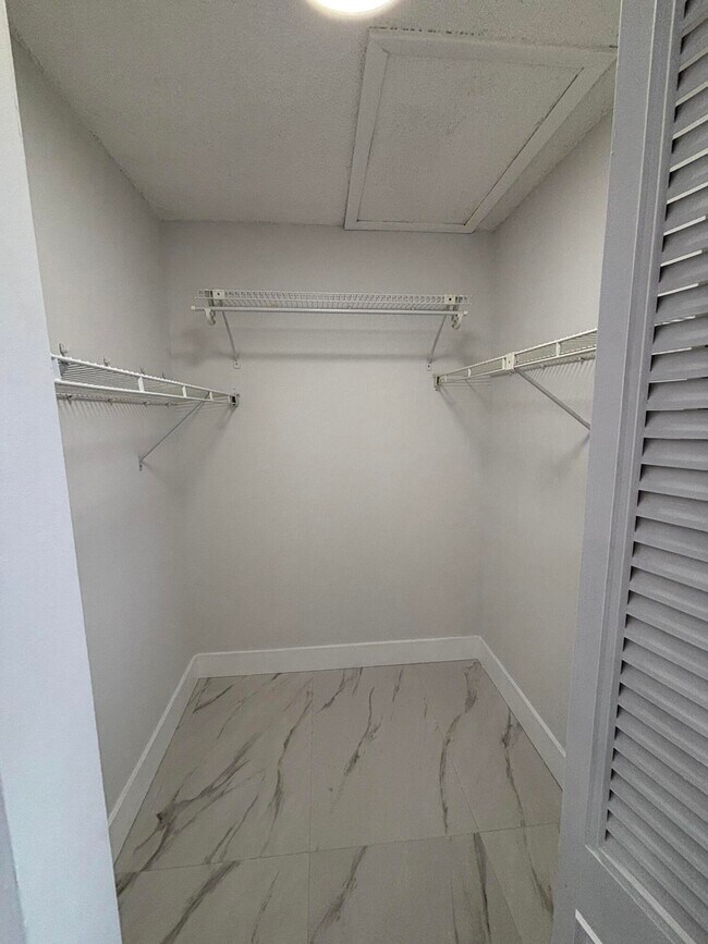 Building Photo - 4969 Sable Pine Cir