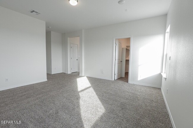 Building Photo - 14309 Chris Zingo Ln