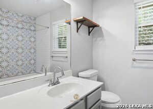Building Photo - 13811 Stone Hollow