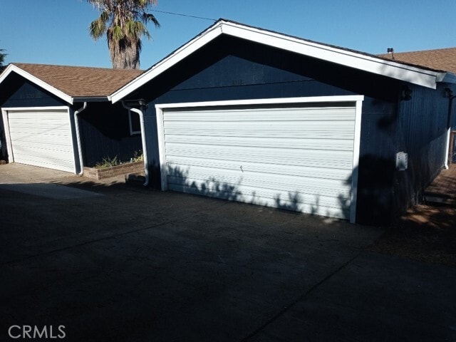 Building Photo - 3213 Westridge Dr