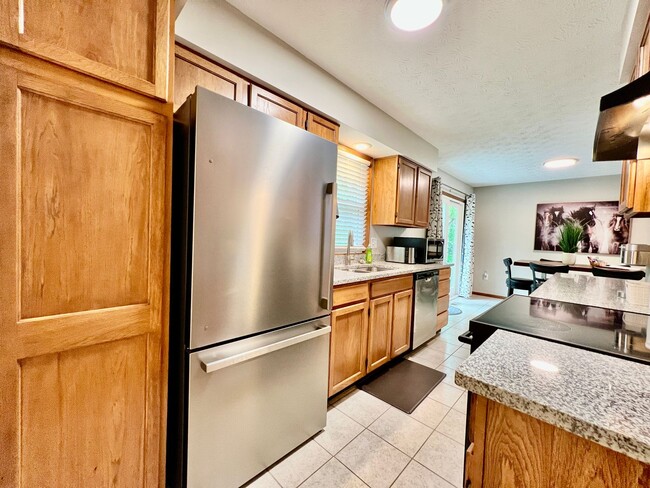 Building Photo - 3 bedroom attached home in Bethany