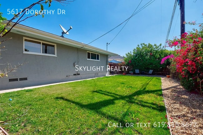 Building Photo - 5617 Dorothy Dr