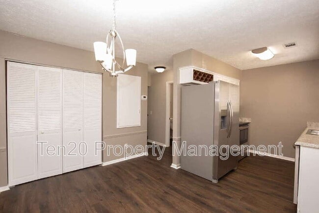 Building Photo - 2135 13th St