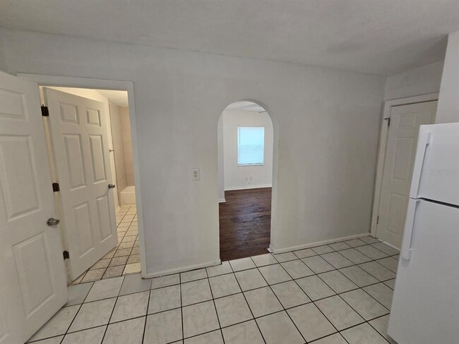 Building Photo - 1734 39th St S