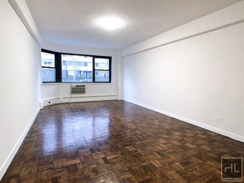 Primary Photo - EAST 69 STREET