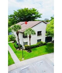 Building Photo - 2540 Carambola Cir N