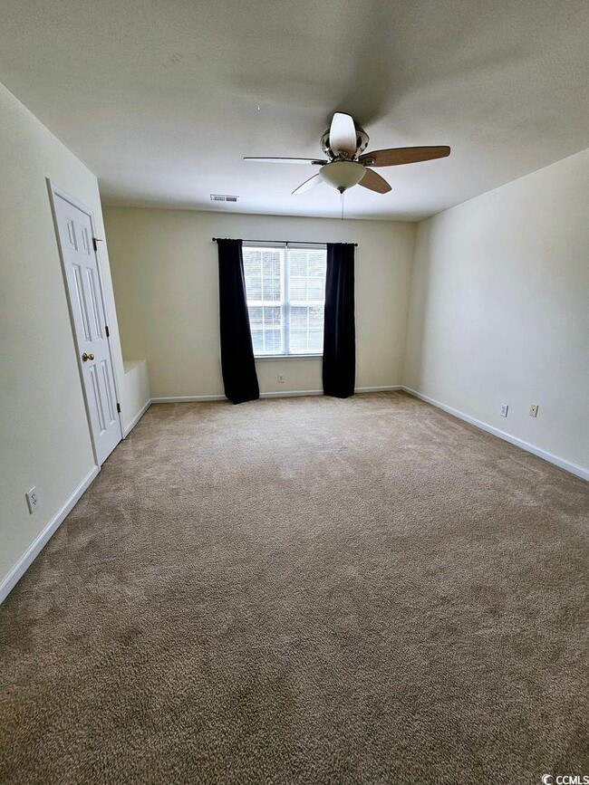 Building Photo - 338 Junco Cir