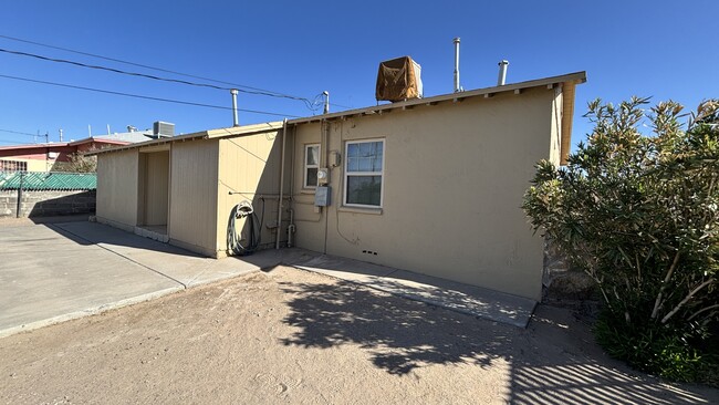 Building Photo - 7748 Veracruz Ave