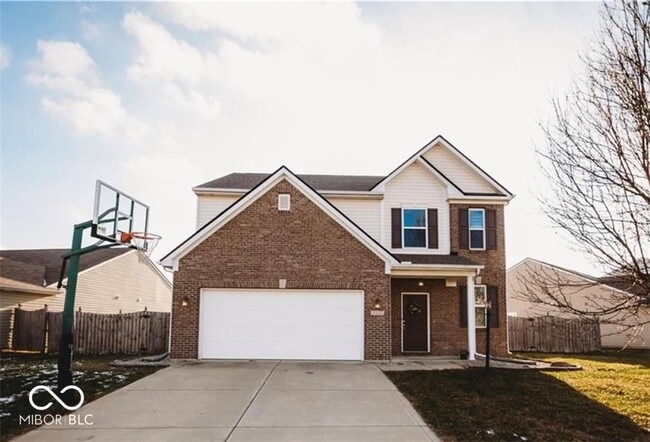 Primary Photo - 5221 Bombay Dr