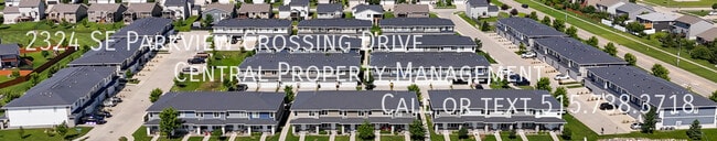 Building Photo - 2324 SE Parkview Crossing Dr