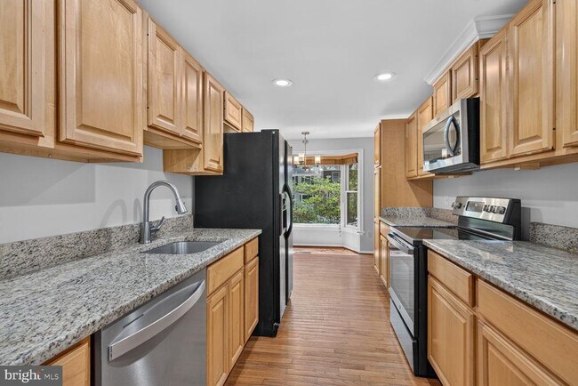 Building Photo - 8228 Goldstream Ct