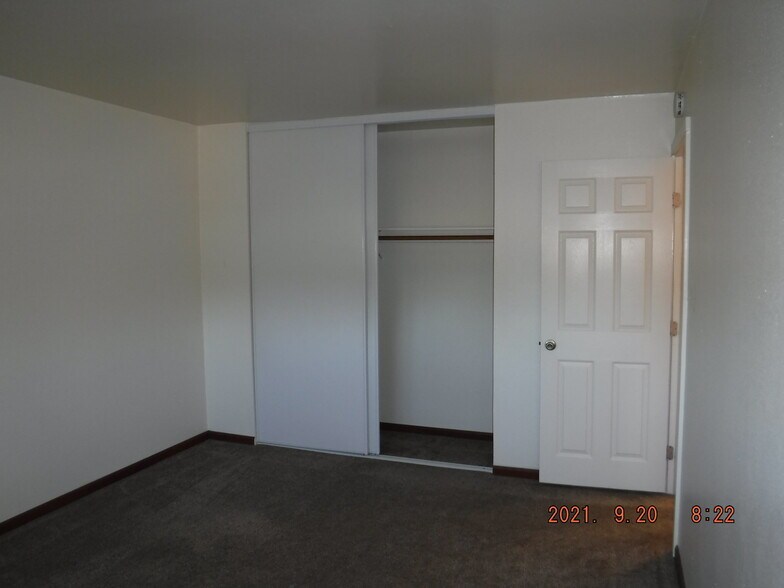 Building Photo - 364 16th St