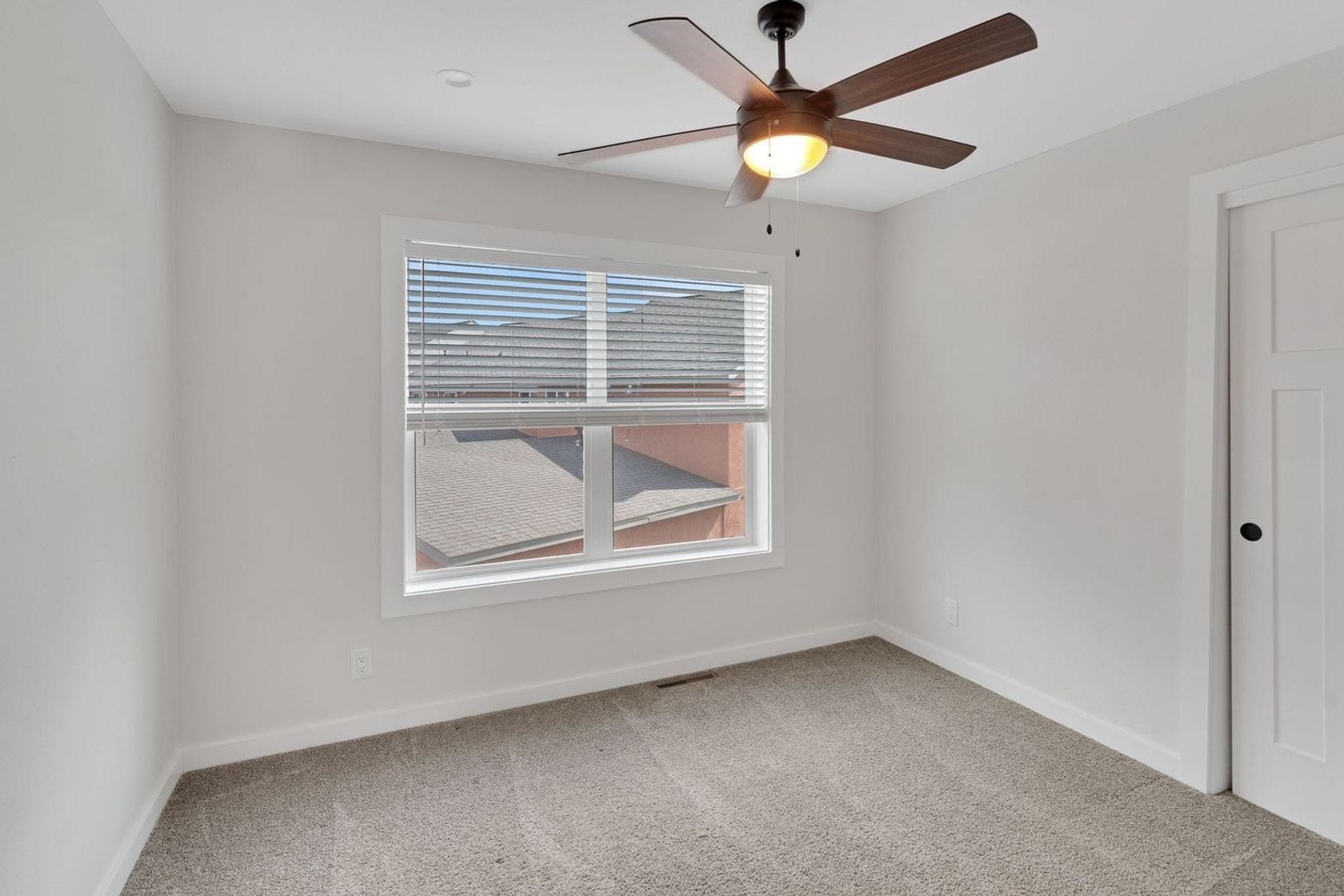 Building Photo - 461 Muse Dr