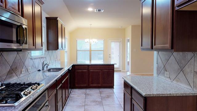 Building Photo - 305 Rocky Pine Rd