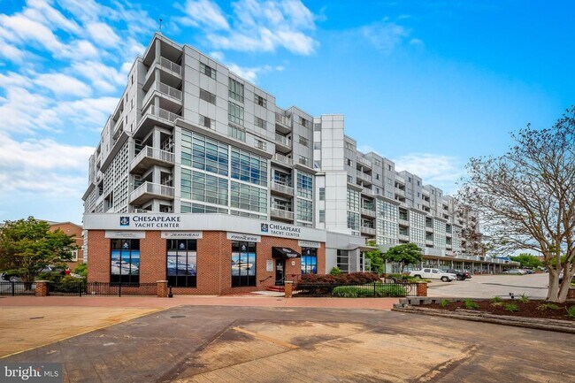 Building Photo - 2772 Lighthouse Point E